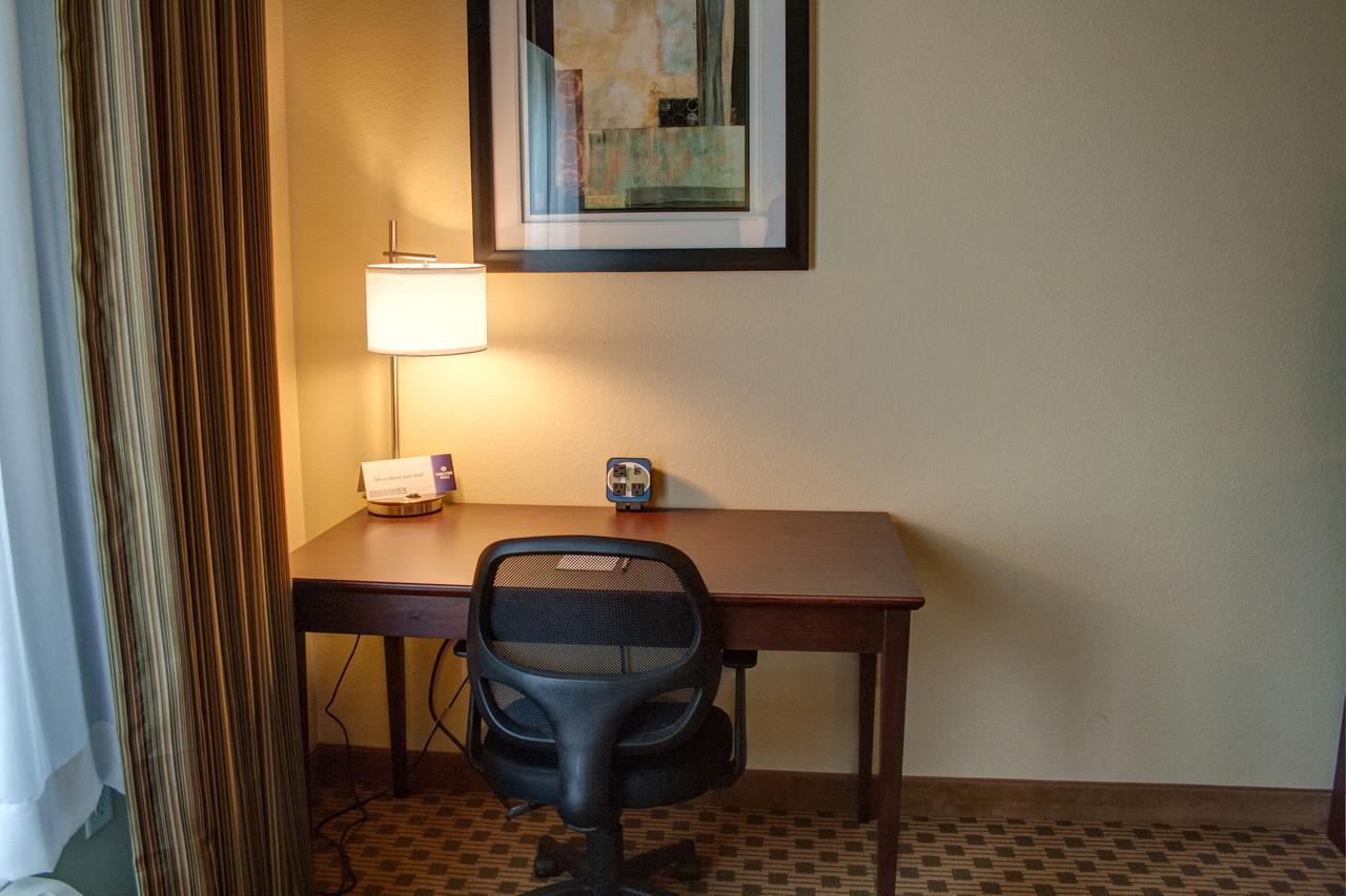 Cobblestone Hotel&Suites - Jefferson Extérieur photo