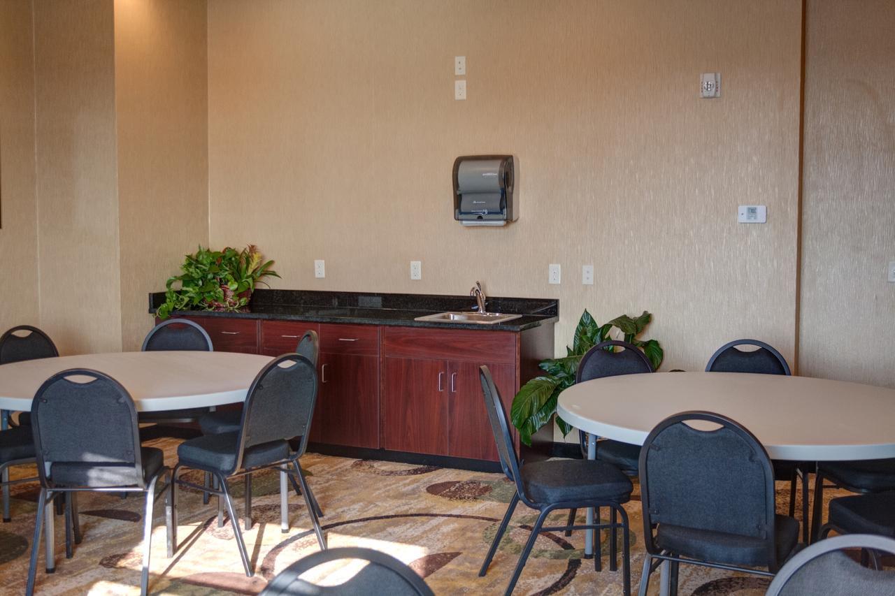 Cobblestone Hotel&Suites - Jefferson Extérieur photo